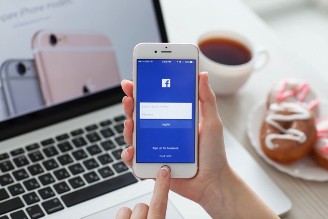 Zotabox 網站整合 Facebook 粉絲專頁即時訊息,打造免費線上支援平台 Zotabox 網站整合 Facebook 粉絲專頁即時訊息,打造免費線上支援平台