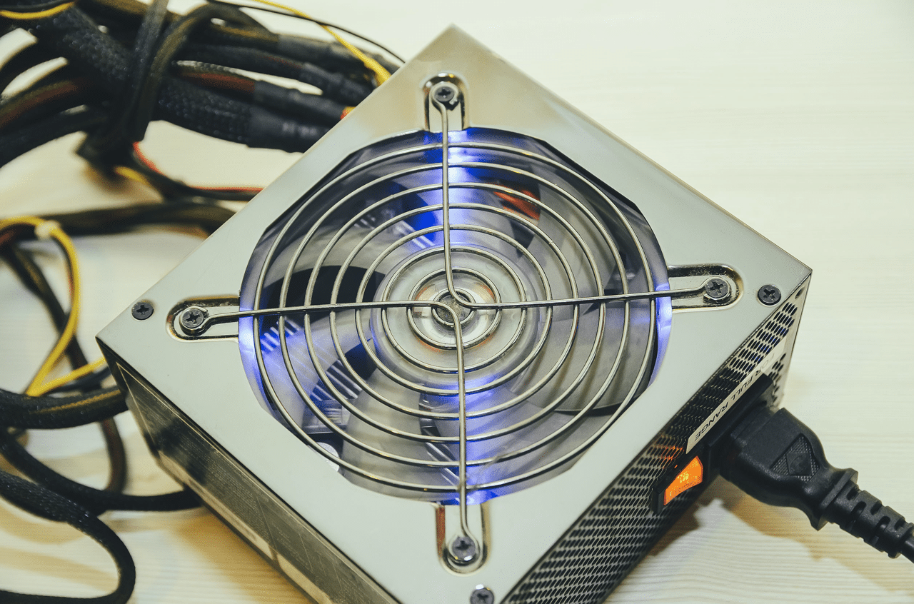 微星科技電力需求估算器,依照規格計算自行組裝電腦最適合的瓦數 微星科技電力需求估算器,依照規格計算自行組裝電腦最適合的瓦數