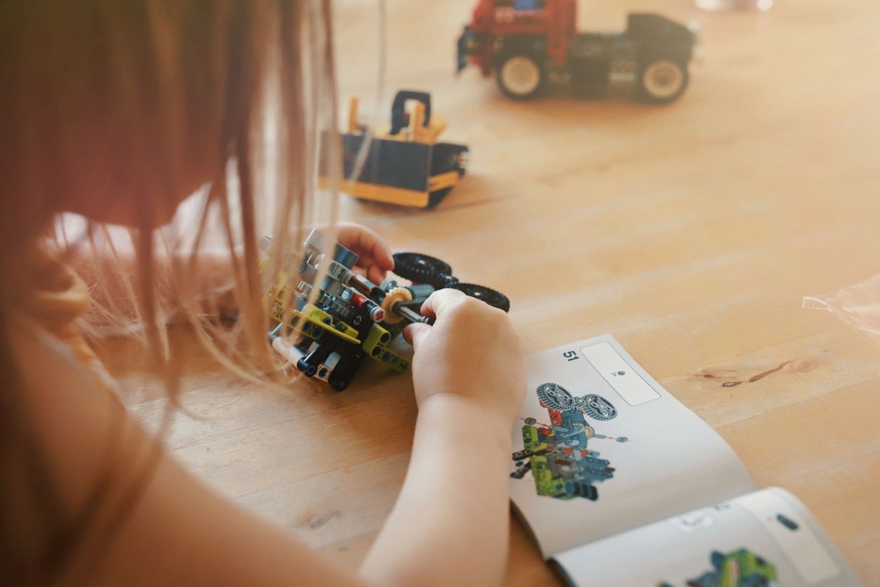 樂高官方說明書 APP「LEGO 拼砌說明」免費下載，3D 互動強化組裝樂趣