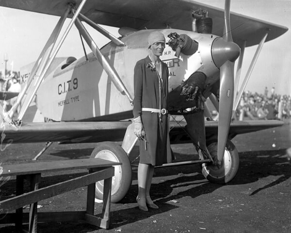 [Google 塗鴉] Amelia Earhart 第一位單人飛越大西洋的女飛行員 115 歲誕辰