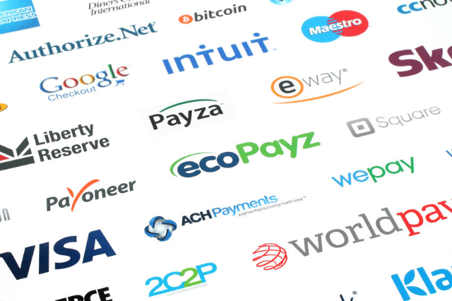 PaymentFont 免費支付圖示集，收錄 116 個常用付款方式向量圖檔（信用卡、PayPal）