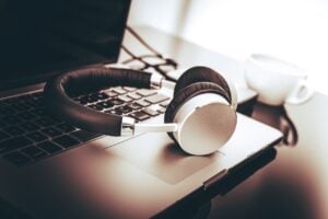 提升工作效率!freeCodeCamp 專為寫程式設計的 Lo-Fi 音樂電台 6 提升工作效率!freeCodeCamp 專為寫程式設計的 Lo-Fi 音樂電台